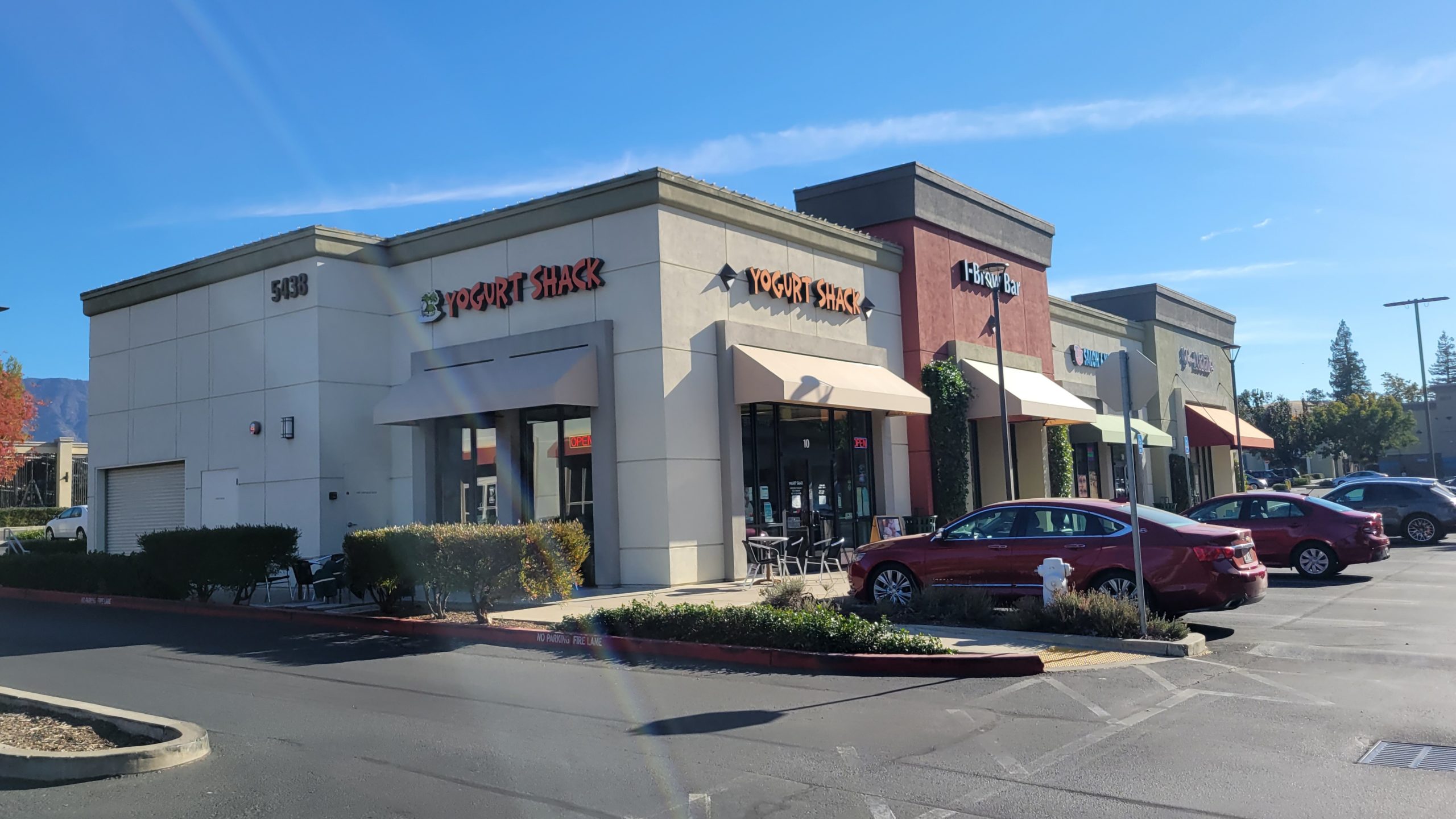 Permanently Closed Yogurt Shack On Ygnacio Valley Rd. In Concord