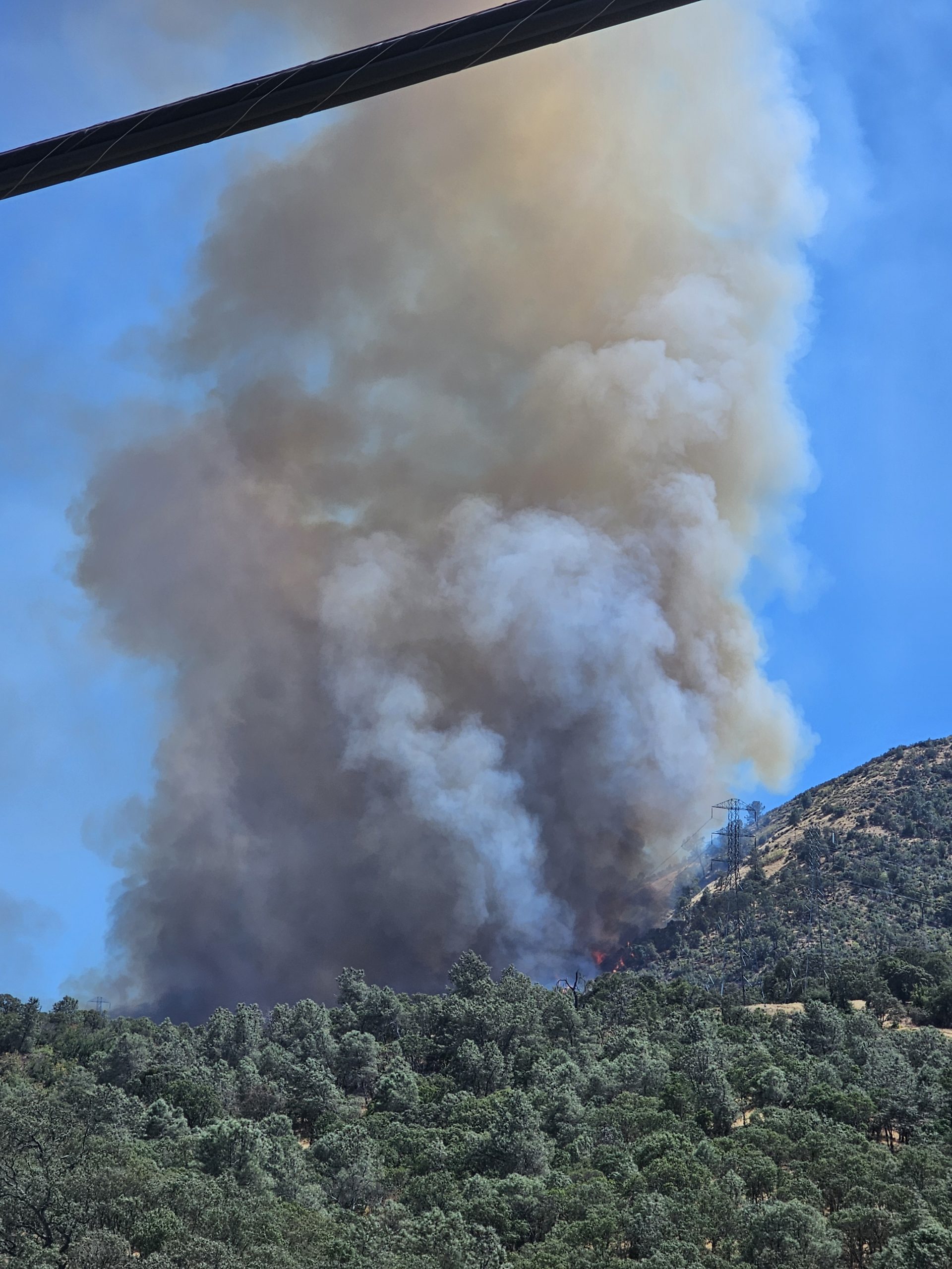 UPDATE: Vegetation Fire Burning On Morgan Territory Rd In Clayton ...
